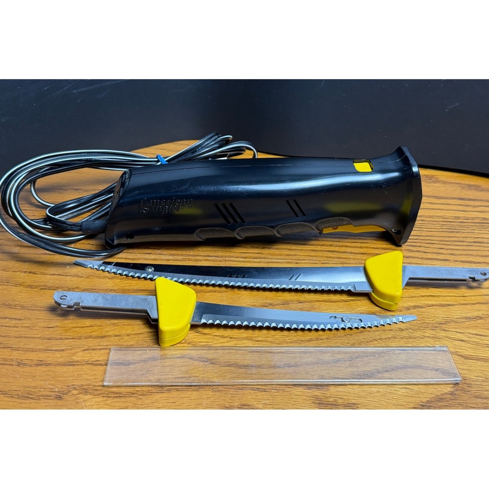 American Angler Electric Fillet Knife: Black Corded with 2 Blades, WORKS